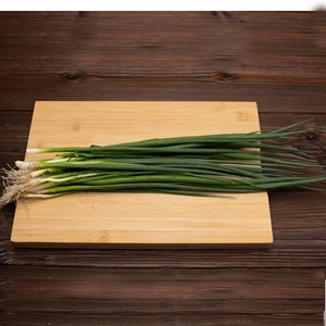 Лук зеленый